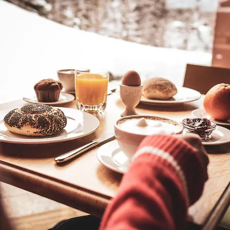 마운틴 파라다이스 호텔 3*