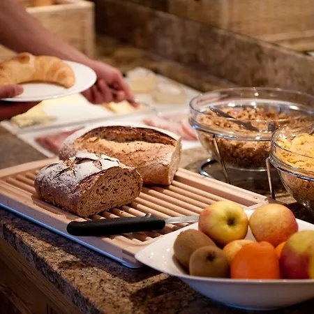 마운틴 파라다이스 호텔 3*