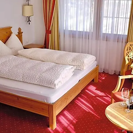 Mountain Paradise 3*