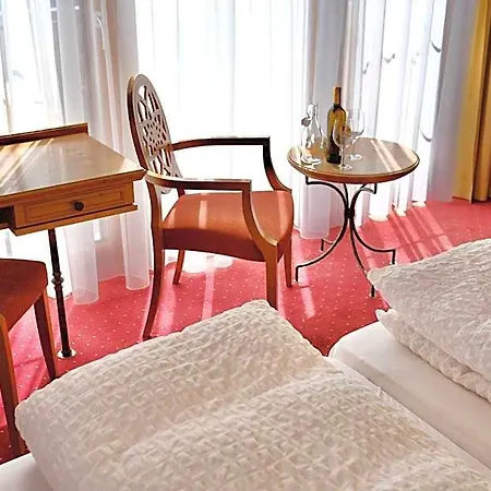 Mountain Paradise Szálloda 3*