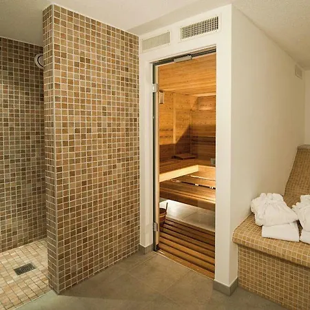 Mountain Paradise Hotel 3*