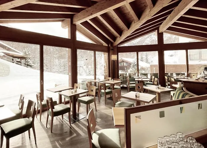 Mountain Paradise Hotel 3*