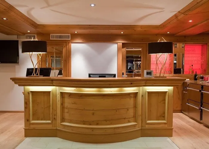 マウンテン パラダイス 3* ツェルマット