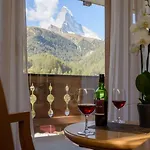 Mountain Paradise 3*