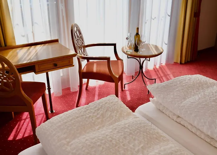 Mountain Paradise Hotell 3*